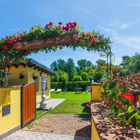 B&B Il Giardino Dei Poeti And Apartaments 루카 외부 사진